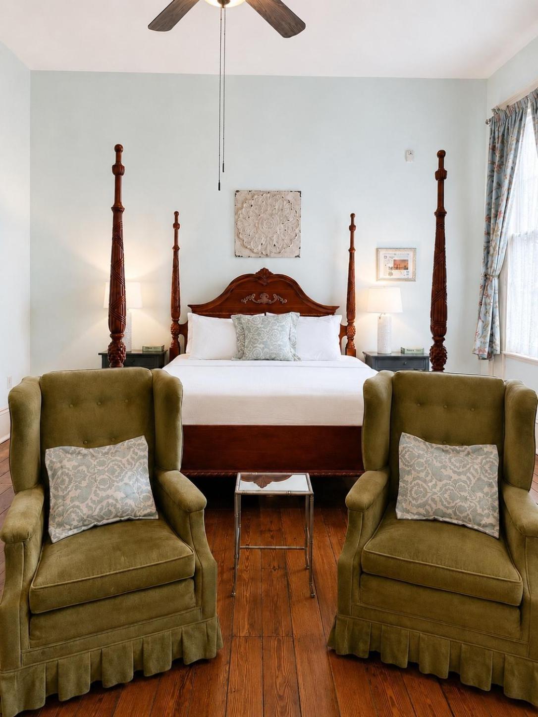 King Room
