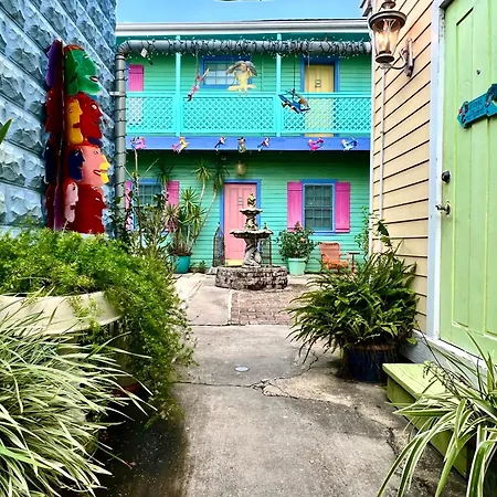 Creole Gardens Guesthouse And Inn-3